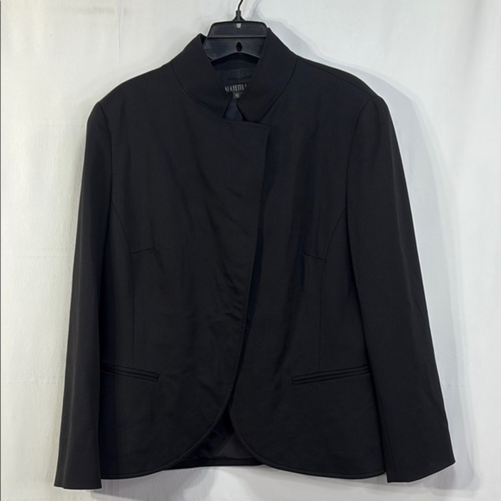 🔒Lafayette 148 New York Black wool Mandarin collar, cut away blazer